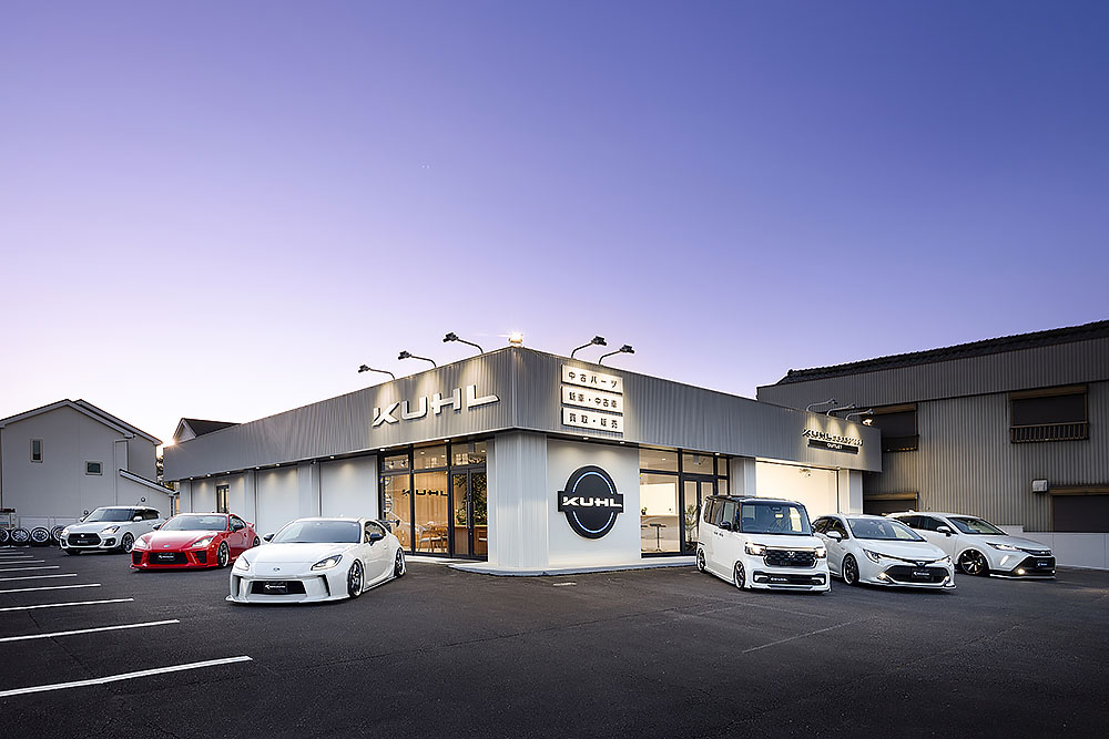 KUHL岐阜大垣STORE1